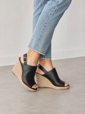 Steve Madden- Black Espadrille Wedge Peep-Toe Sandals